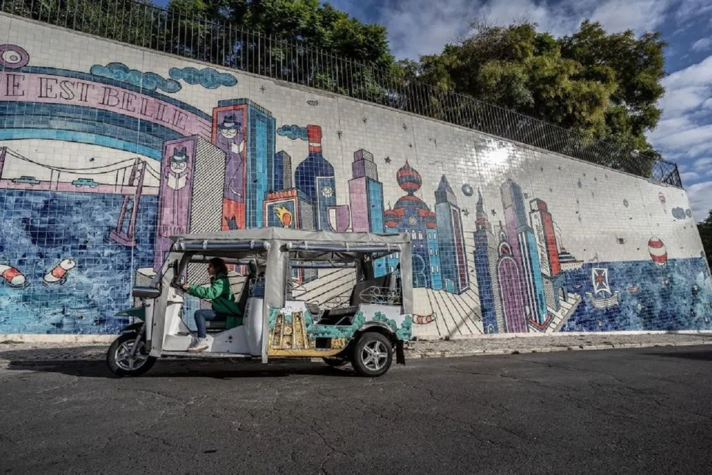 Lisbon Half Day Private Tuk Tuk Tour
