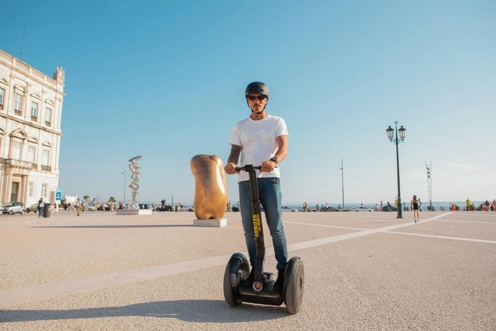 Lisbon: Medieval Segway Tour of Alfama and Mouraria