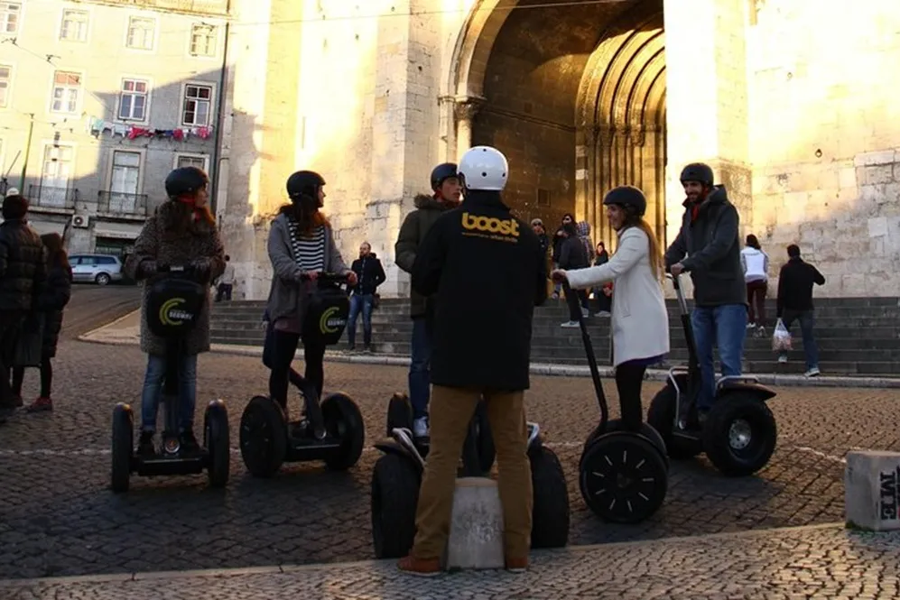 Lisbon: Medieval Segway Tour of Alfama and Mouraria