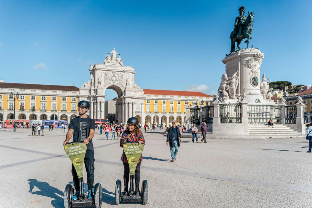 Lisbon: Medieval Segway Tour of Alfama and Mouraria