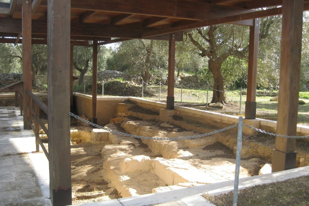 Villa Castelli: tour a piedi con degustazione di olio d'oliva