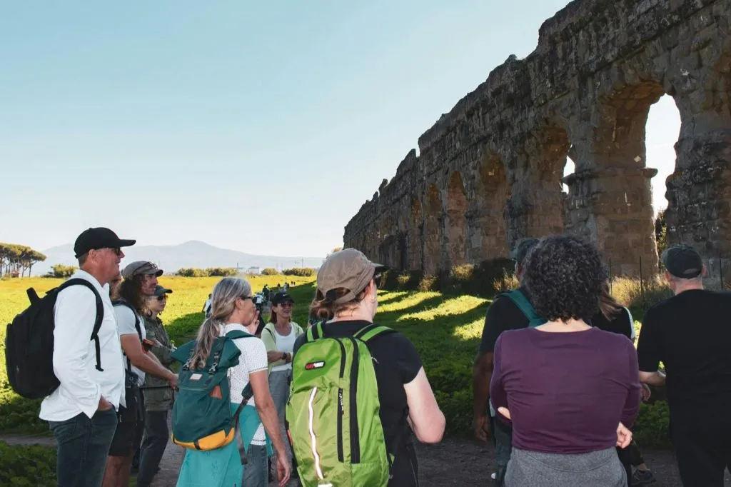 Urban Hike to the Ancient Parco Degli Acquedotti
