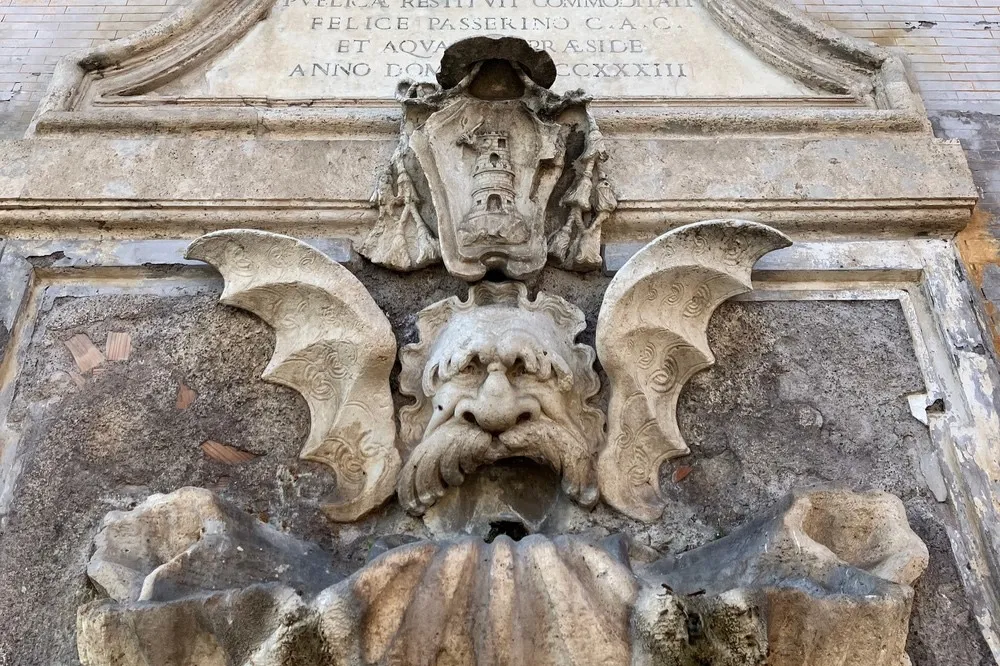 Urban Hike to the Ancient Parco Degli Acquedotti