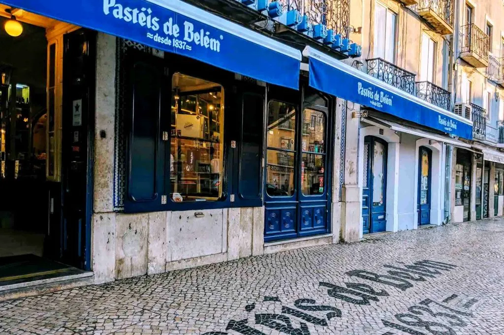 Lisbon (Belém District) Scavenger Hunt and Sights Self-Guided Tour