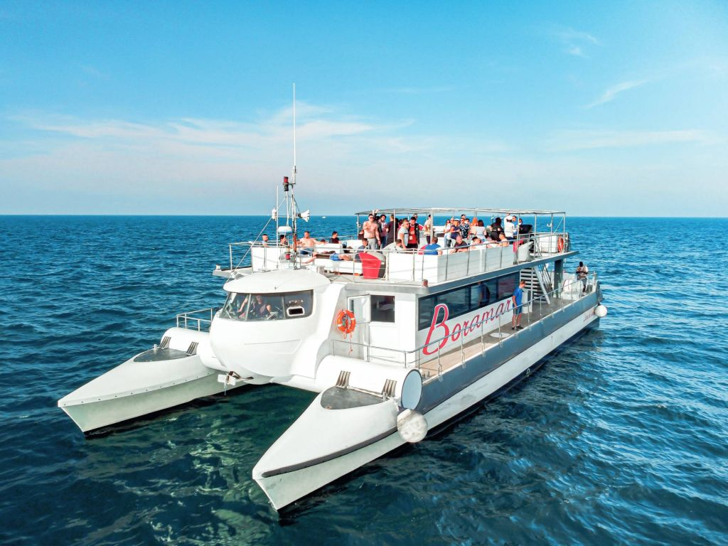 Catamaran Tours and Excursions: Gandía