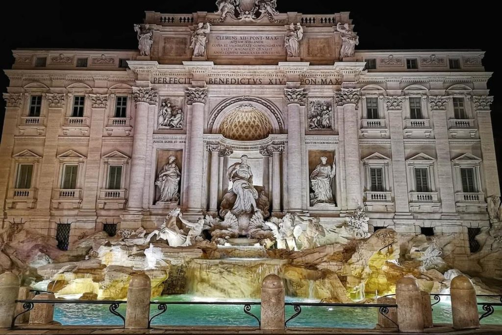 Rome: Small-Group Evening Tour