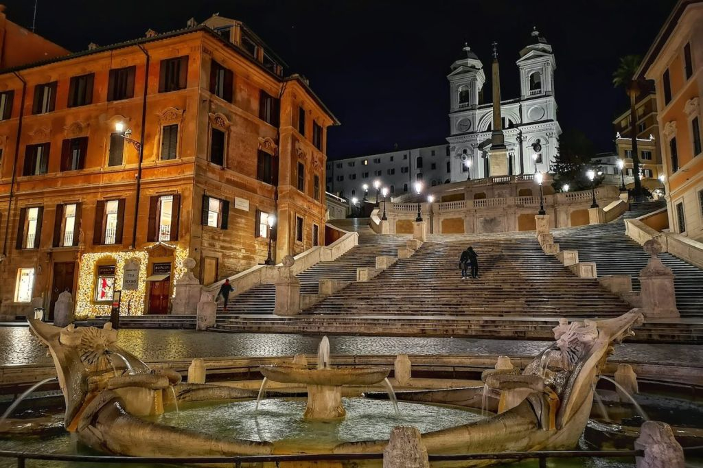 Rome: Small-Group Evening Tour