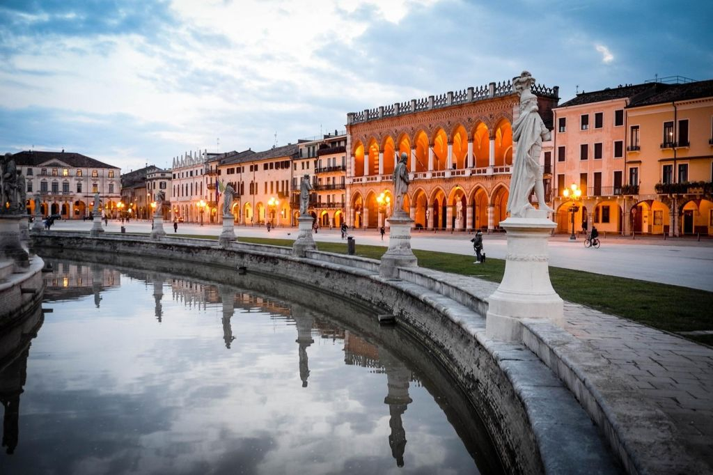 Day Trip to Padua with Departure by Train from Venice