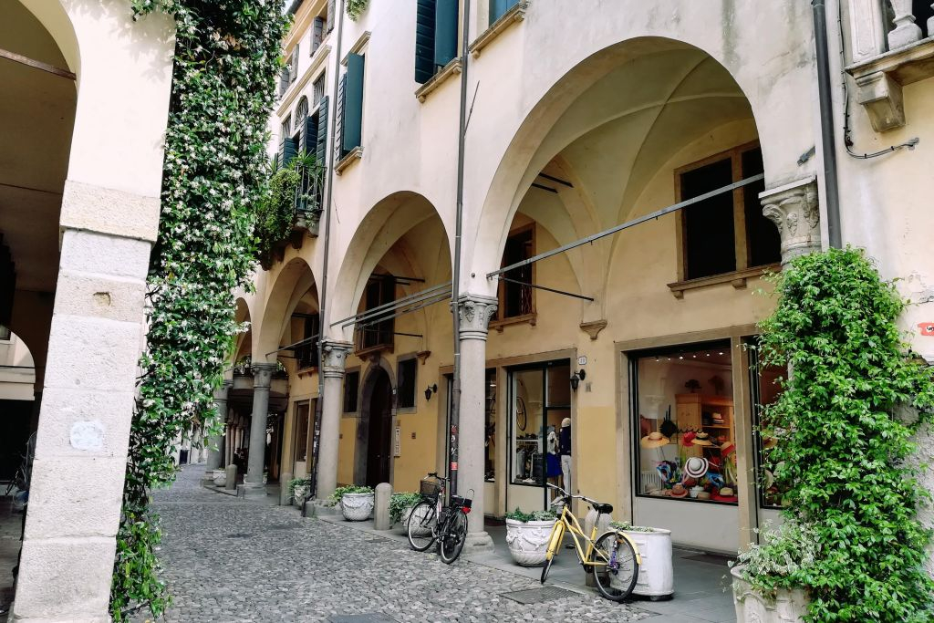 Day Trip to Padua with Departure by Train from Venice