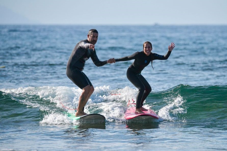 Playa de las Américas: Private or Small Group Surf Lesson