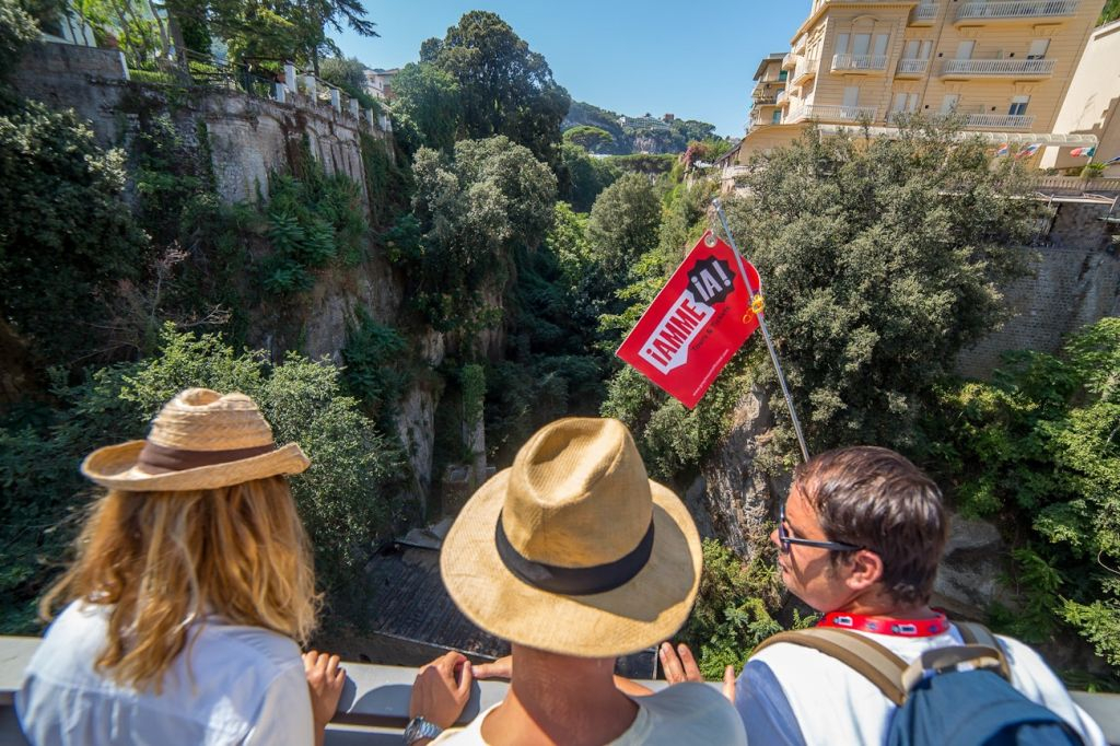 Sorrento: City Walking Tour + Street Food Tasting