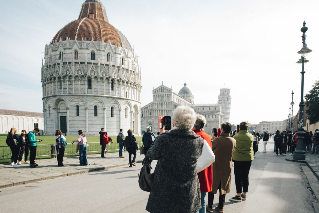 Pisa, Siena, San Gimignano & Chianti: Day Tour from Florence