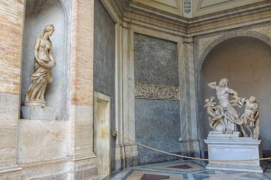 Vatican Museums: Semi-Private Guided Tour