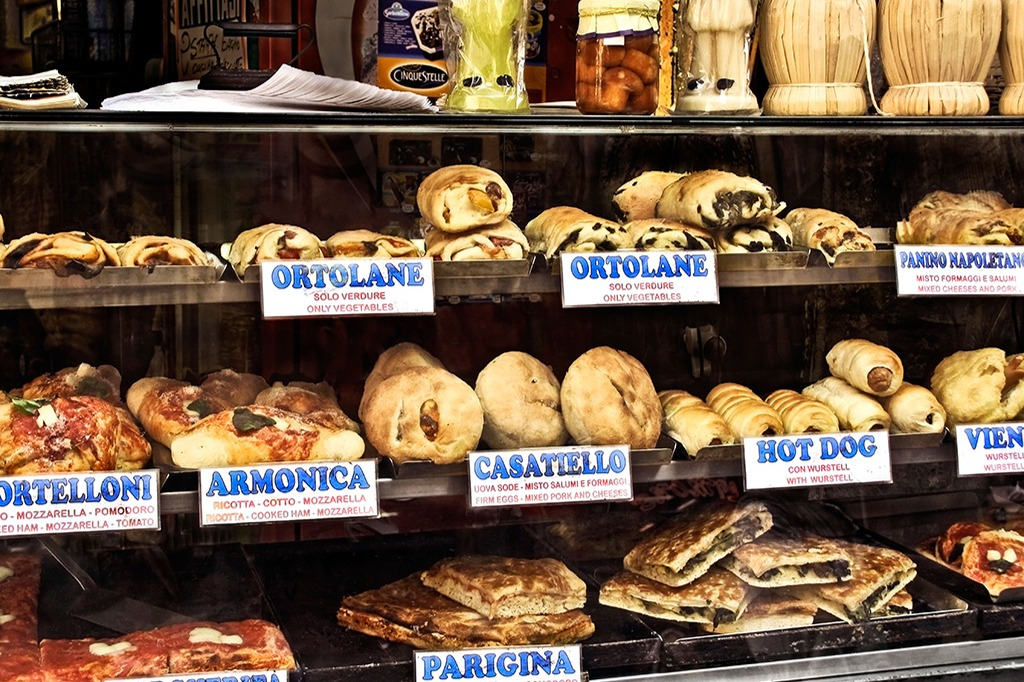 Naples: Local Street Food Tour