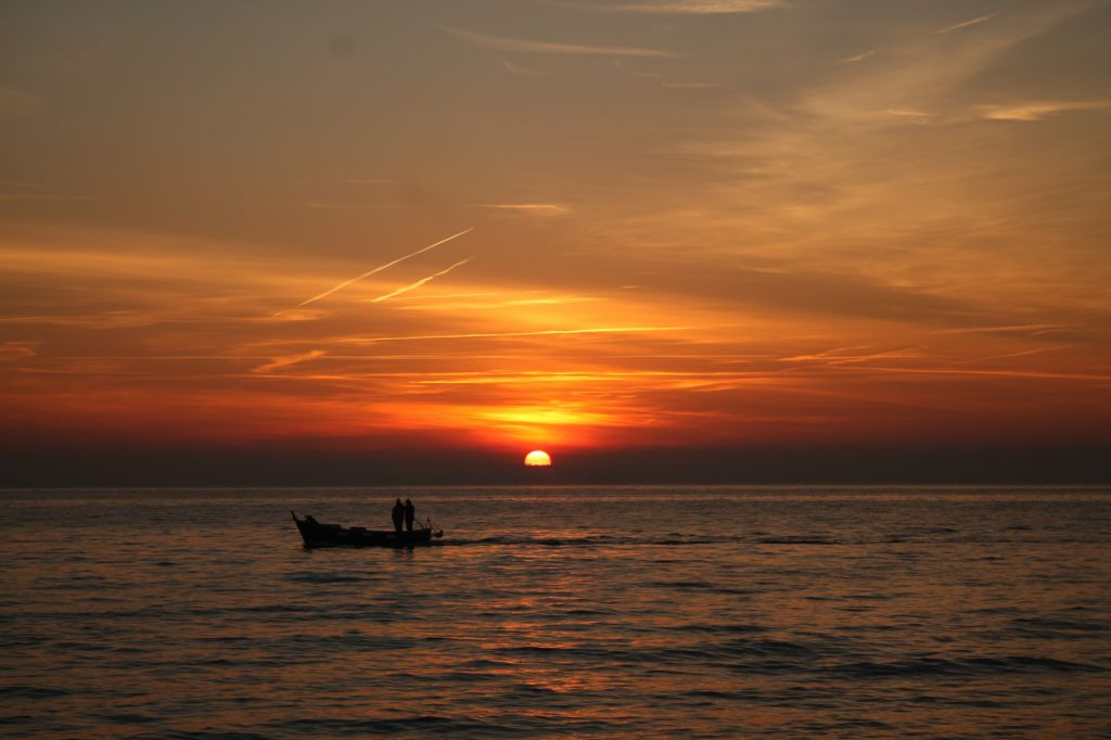 Nápoles: Crucero al atardecer + Aperitivo en el Golfo de Nápoles