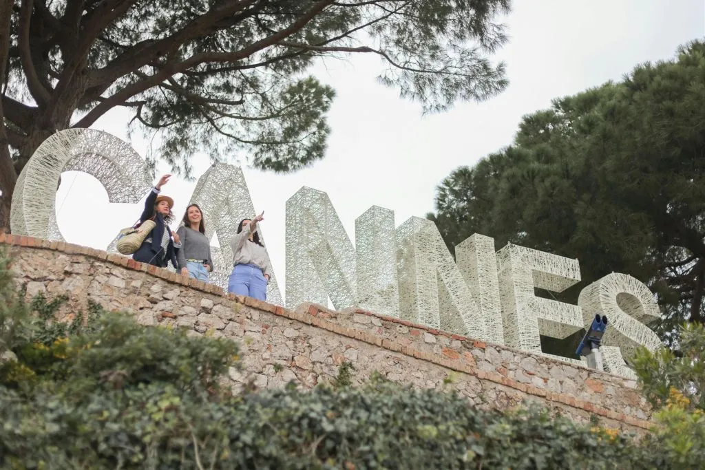 Cannes, Antibes, Saint-Paul-de-Venice half day small group tour