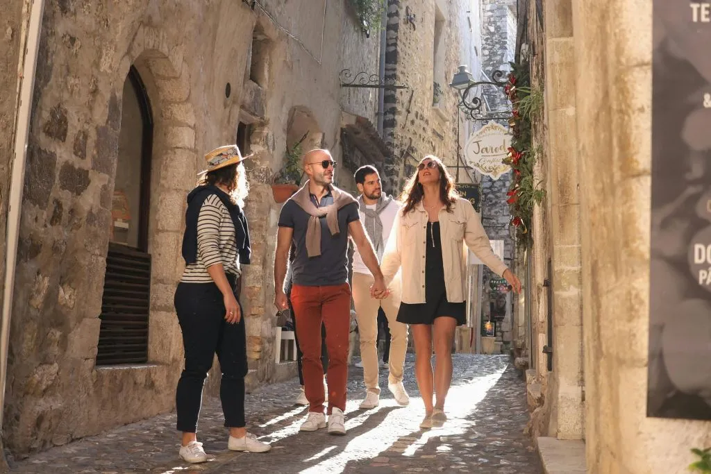 Cannes, Antibes, Saint-Paul-de-Venice half day small group tour