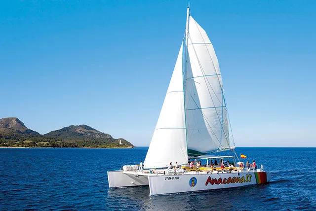 Paseo en Catamarán en Alcudia (Mallorca)