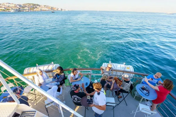 Lisboa: Cruzeiro no Rio Tejo com Brunch