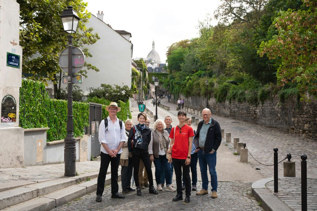 Paris: Hidden Gems of Montmartre Walking Tour