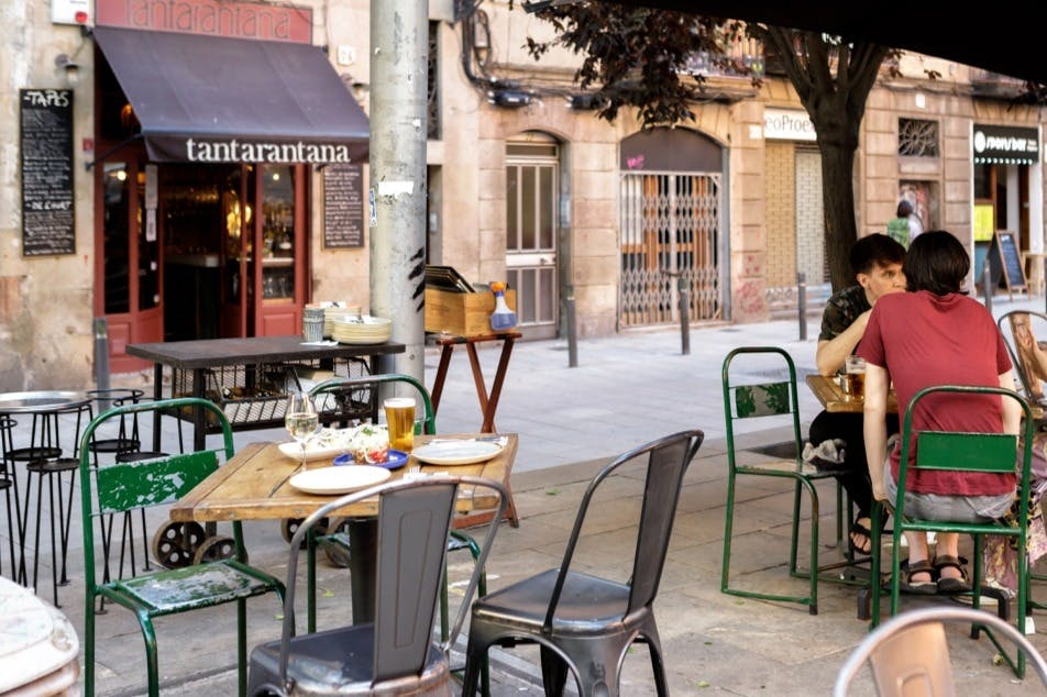 Barcelona: Jon Cake's Handpicked Food Tour in El Born