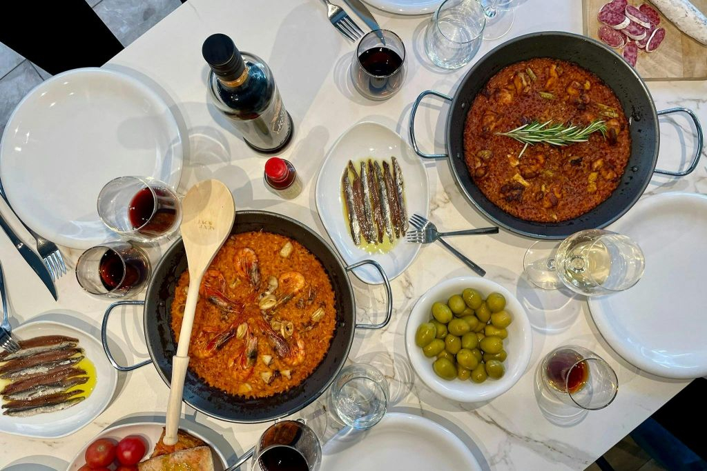 Local Chef Conducts Masterclass Beyond Paella in Barcelona