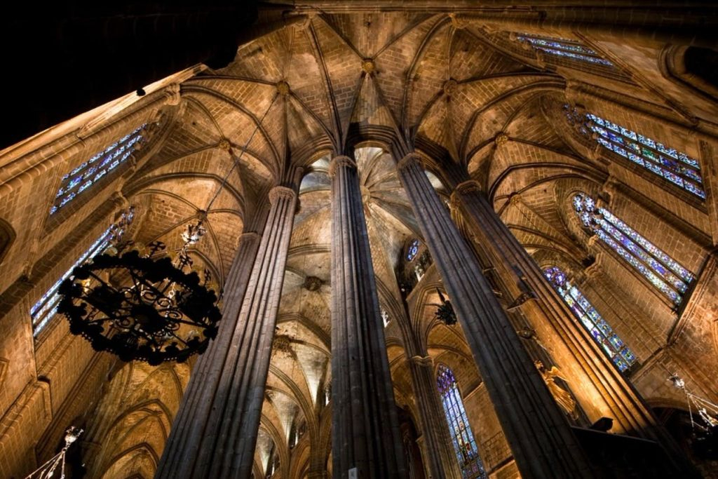 Barcelona: Gothic Quarter Tour with Digital Audio Guide