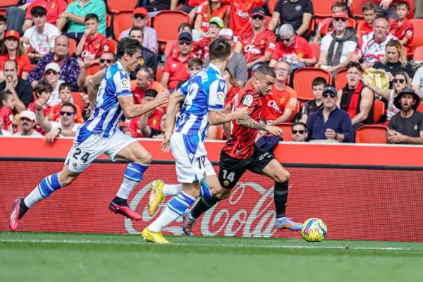 Estadio Mallorca Son Moix: Partido de fútbol del RCD Mallorca