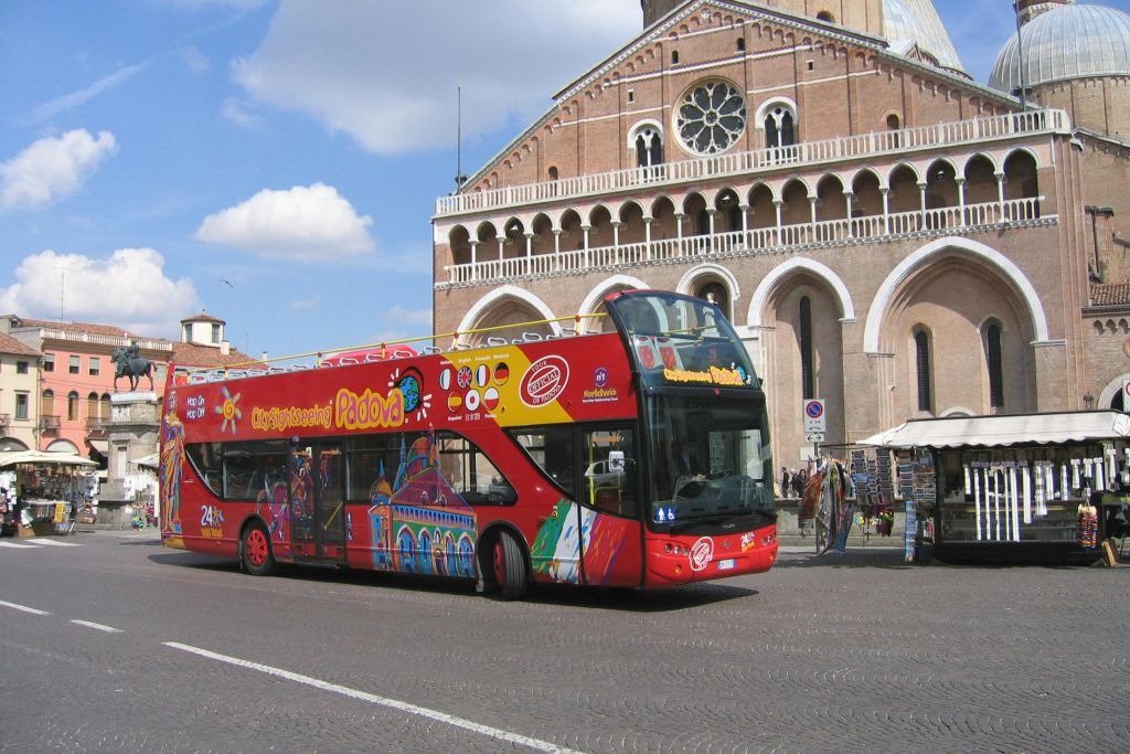 Padua: Hop-on Hop-off Bus Tour
