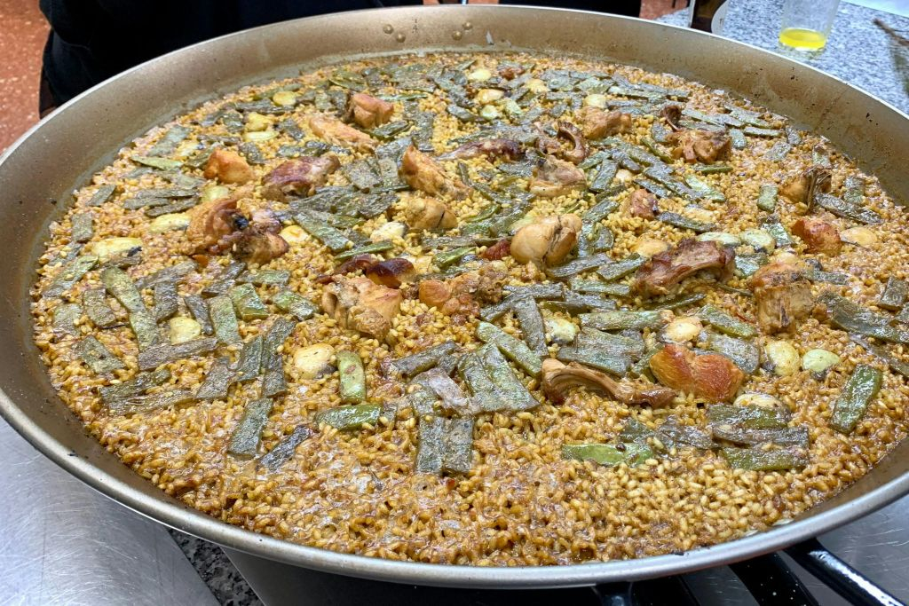 Valencia: Paella, Tapas & Sangria Cooking Class