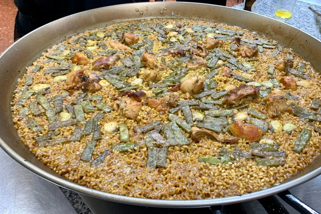Valencia: Paella, Tapas & Sangria Cooking Class