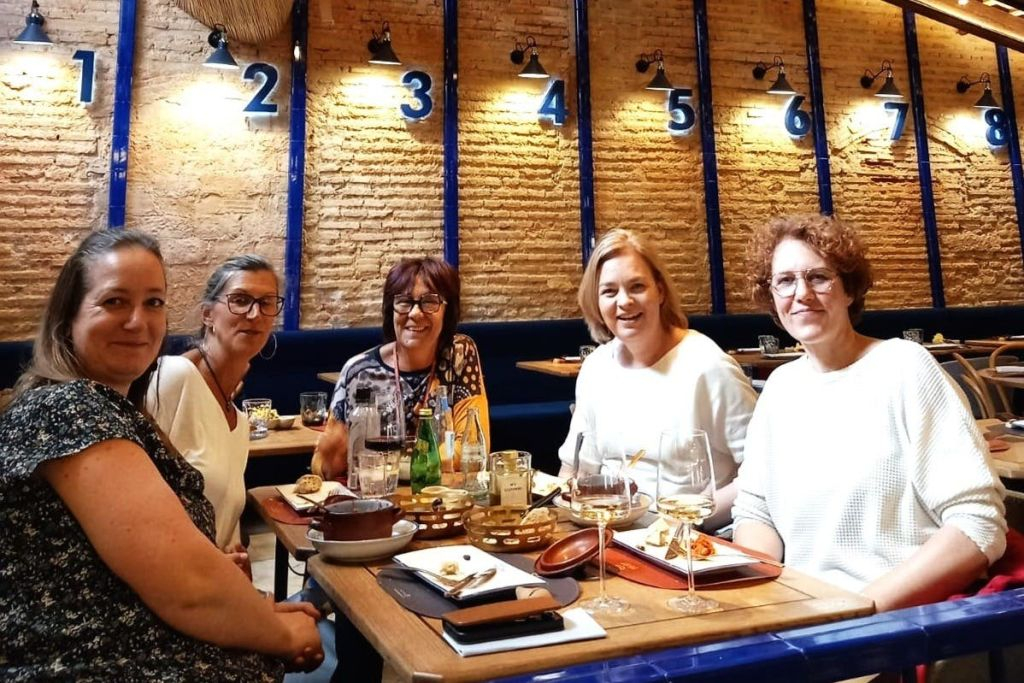 Valencia: Tapas and Drinks Tour