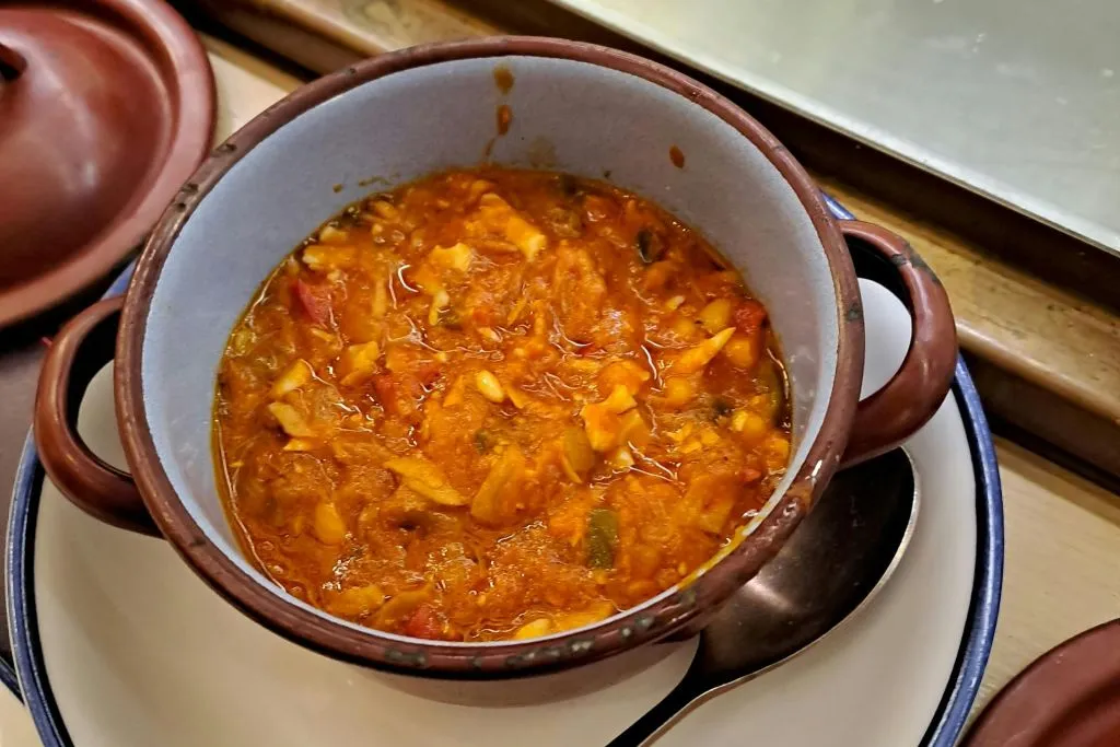 Valencia: Tapas and Drinks Tour
