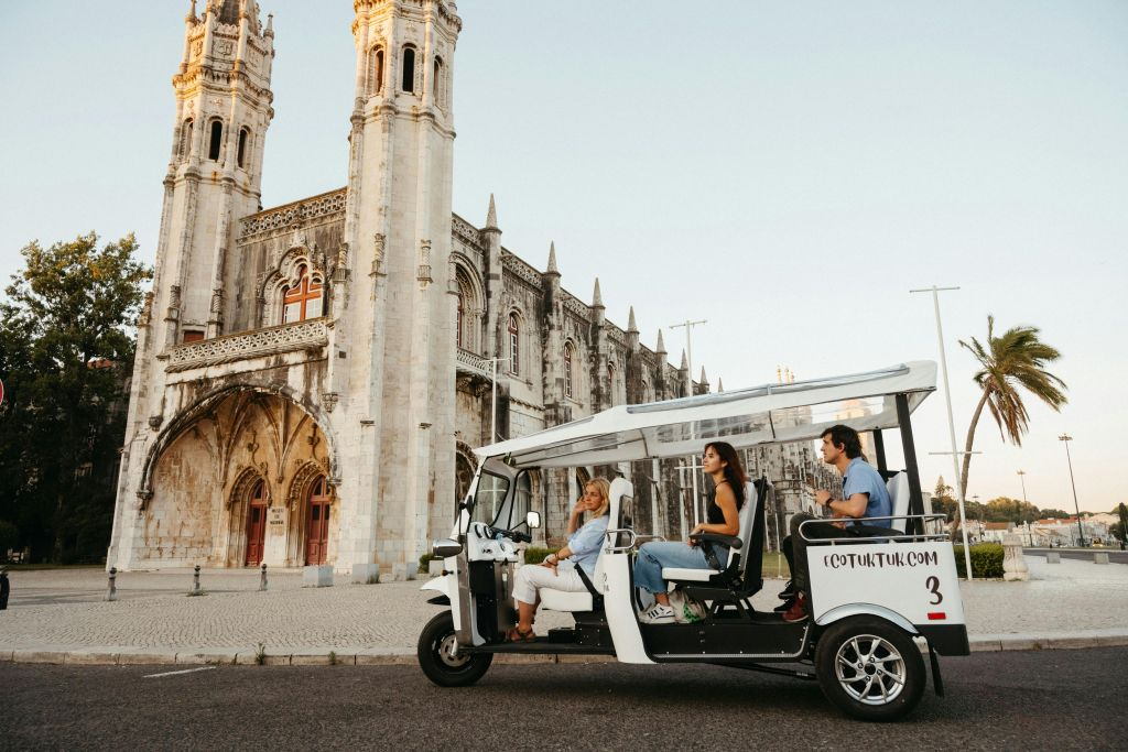 Lisbon: 1-Hr Guided Eco Tuk Tuk Tour