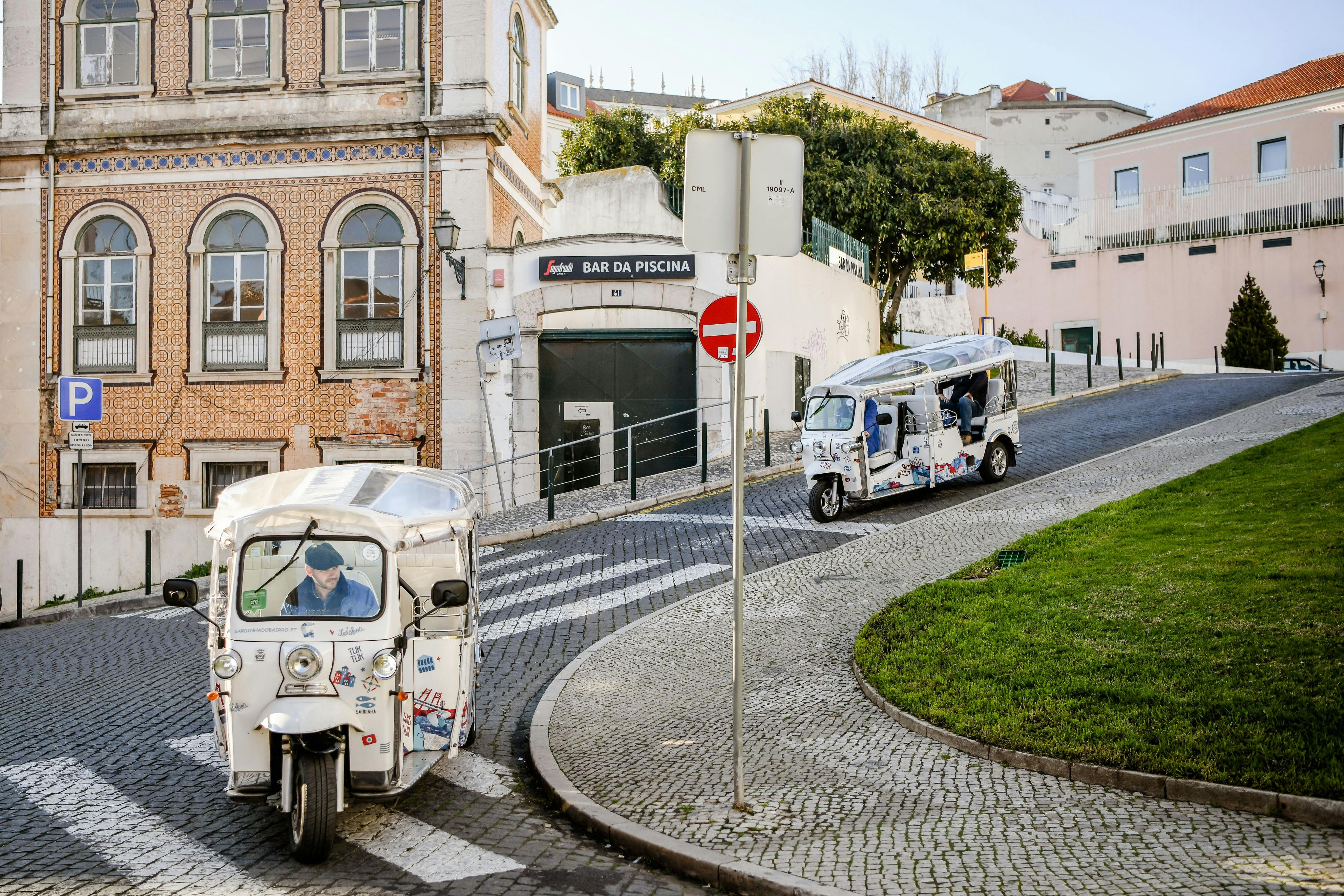 Lisbon: 1-Hr Guided Eco Tuk Tuk Tour