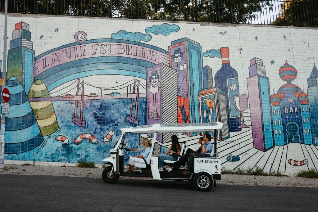 Tuk Tuk Tour in Lisbon