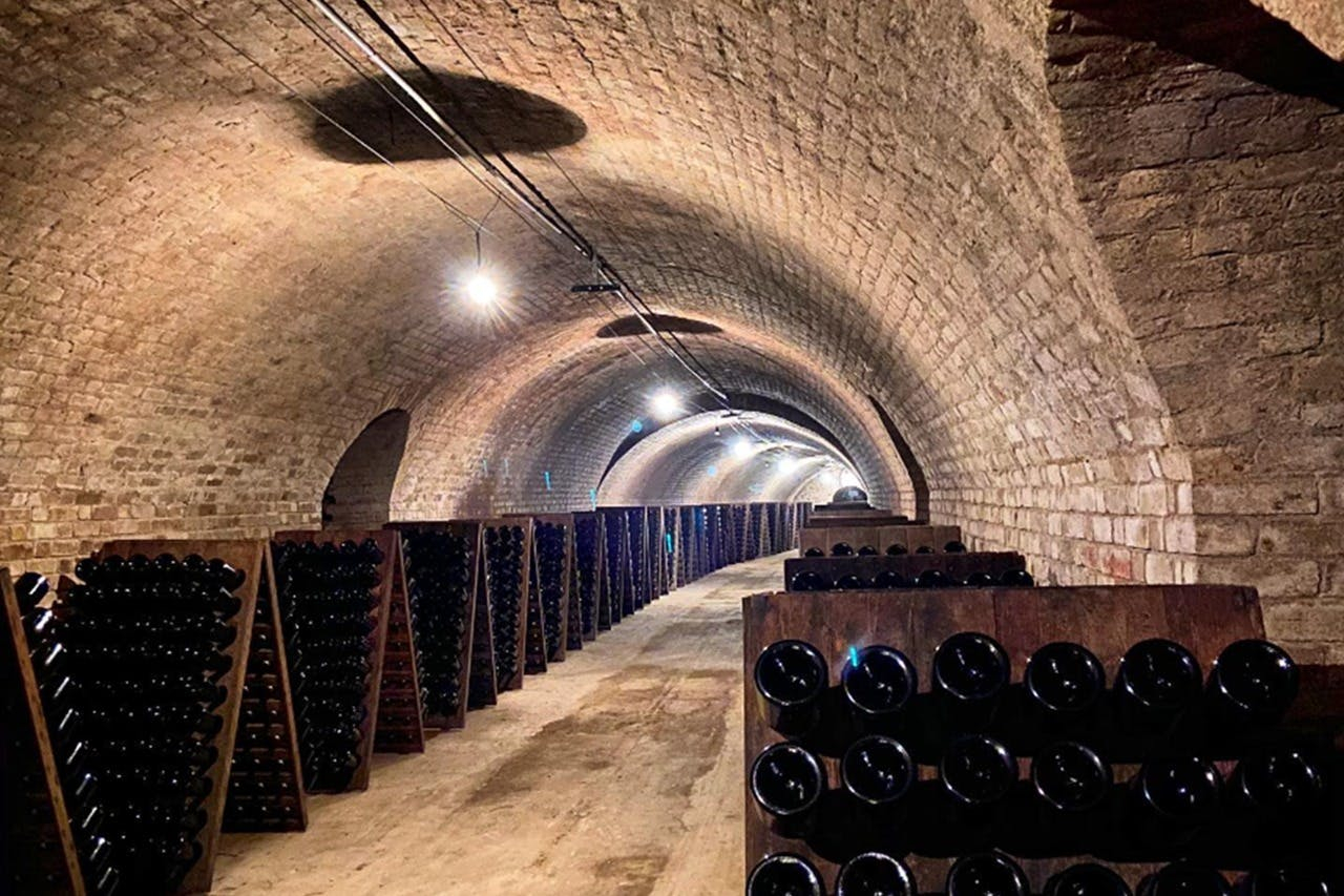 Champagne: Day Trip from Paris + 7 Tastings + Lunch
