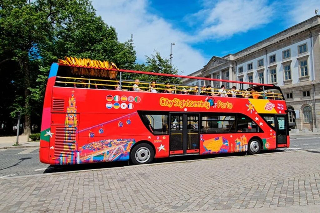 City Tour Oporto: 24 ó 48 horas en Autobús Hop-On Hop-Off