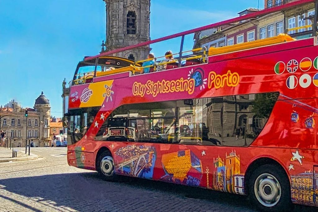 City Tour Oporto: 24 ó 48 horas en Autobús Hop-On Hop-Off