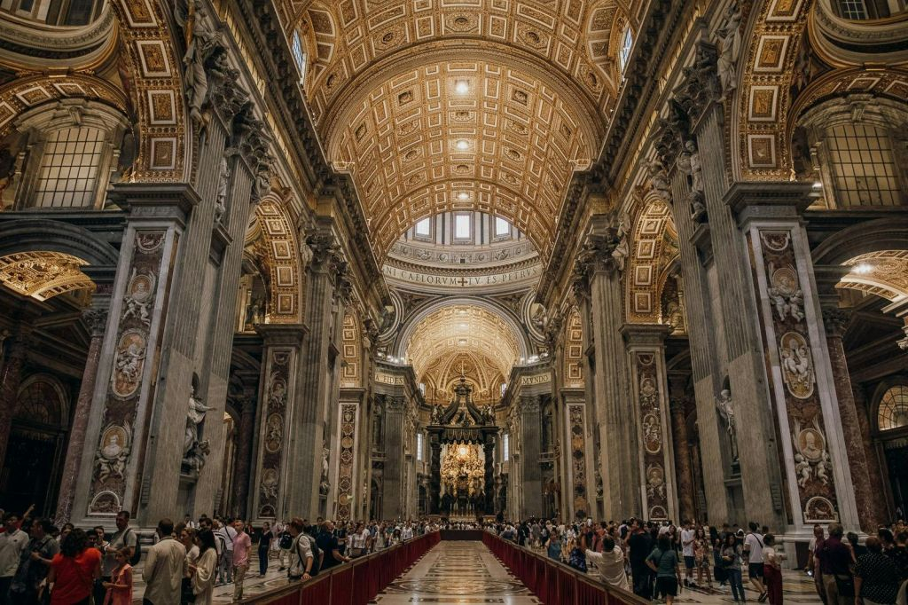 Vatican Museums & St. Peter's Basilica: Fast Track Ticket + Guided Tour