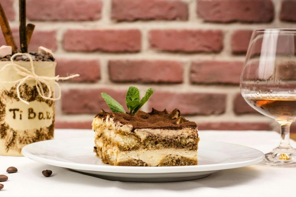 Milano: Tour enogastronomico per piccoli gruppi