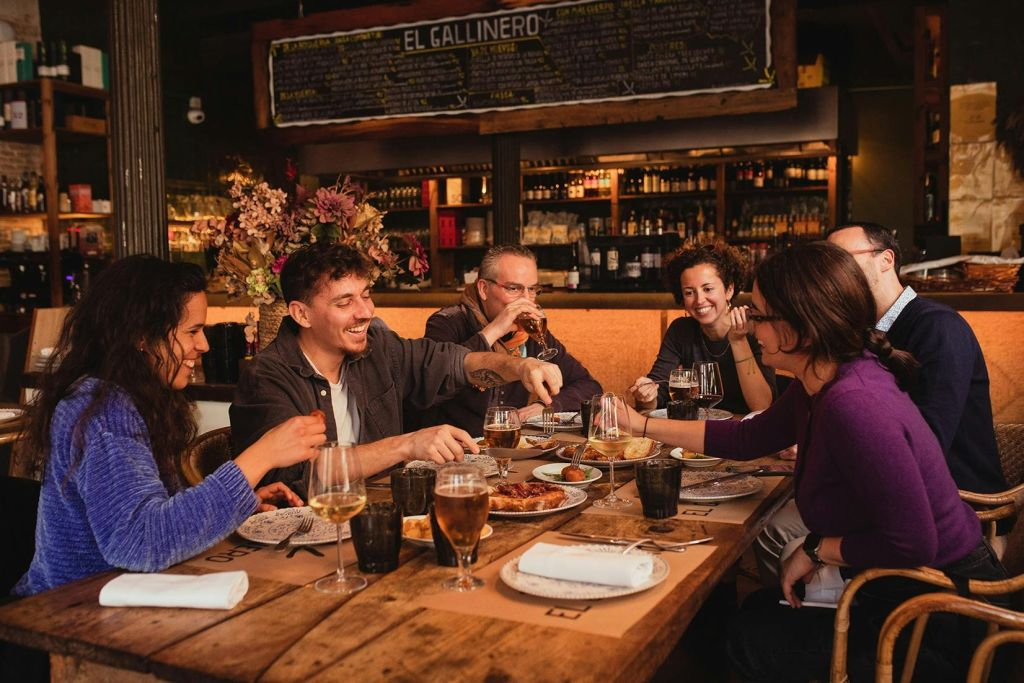 Barcelona: Guided Walking Food Tour + Tastings