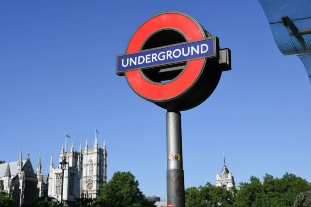 Londra: Tour guidato a piedi + degustazione di cibo