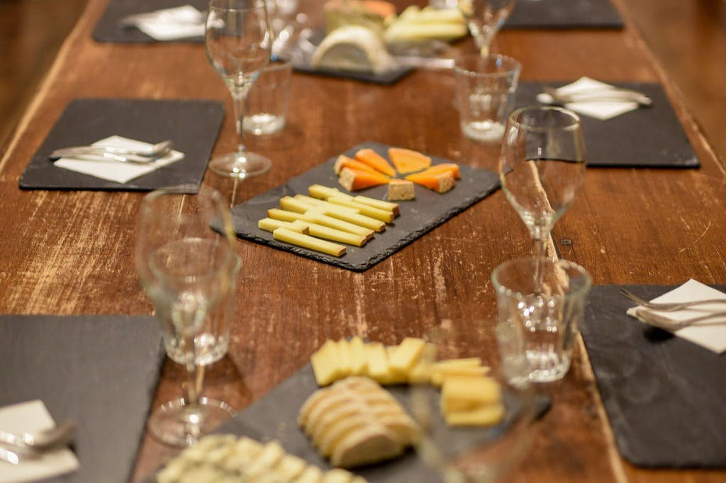 The Amateur Tasting Morning: The Art of Pairing Cheeses with Wines