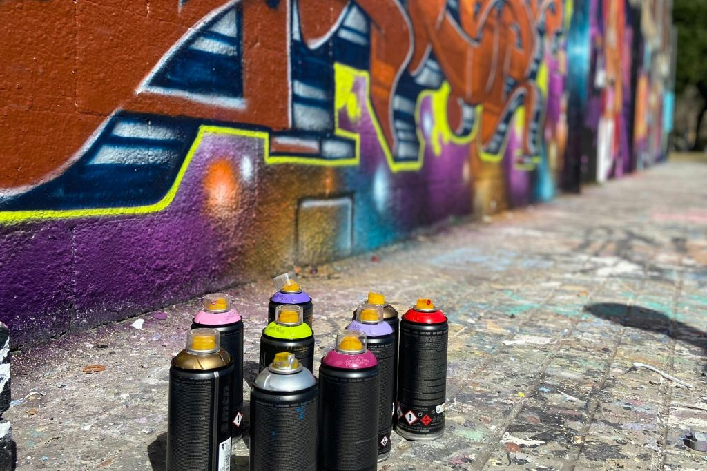 Barcelona: Small-Group Street Art Tour