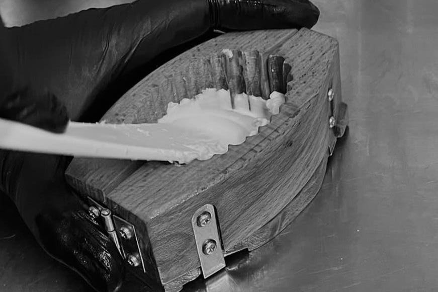 Paris Cheesemaking Workshop Including Wine and Cheese Tasting with an Expert