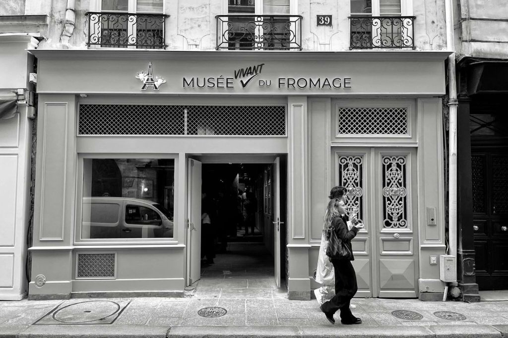 New! Visit of the Cheese Museum in Paris - Live Cheesemaking and Cheese Tasting