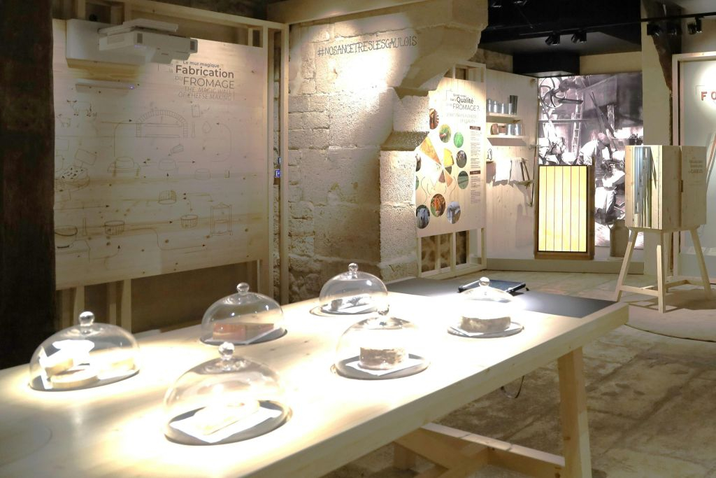New! Visit of the Cheese Museum in Paris - Live Cheesemaking and Cheese Tasting
