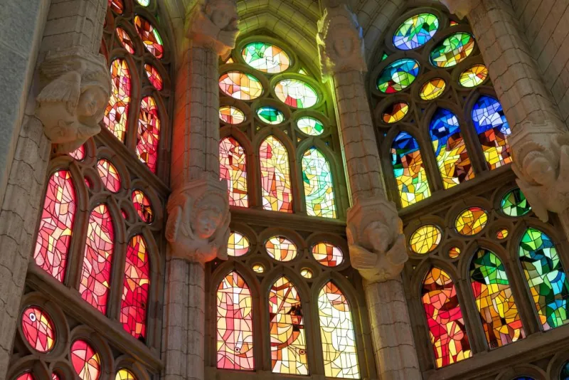 Sagrada Familia: Skip The Line Ticket + Guided Tour