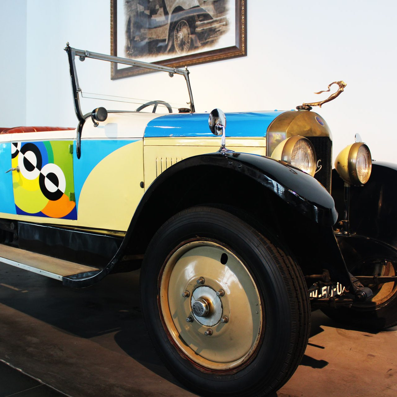 Museo del Automóvil y de la Moda: Entrada